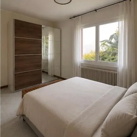 The Golden View Apartamento Bee